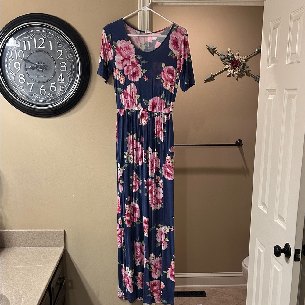 Short sleeve summer dress 👗